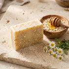Nivam Oat & Honey Calm Bar with oats, honey and chamomile